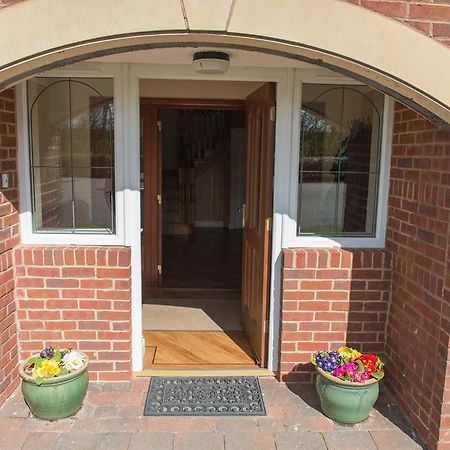 Carr Villa Dinnington Esterno foto