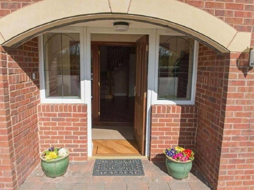 Carr Villa Dinnington Esterno foto